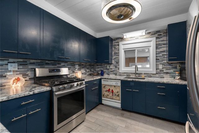 707 E BREWSTER STREET, Appleton, WI 54911