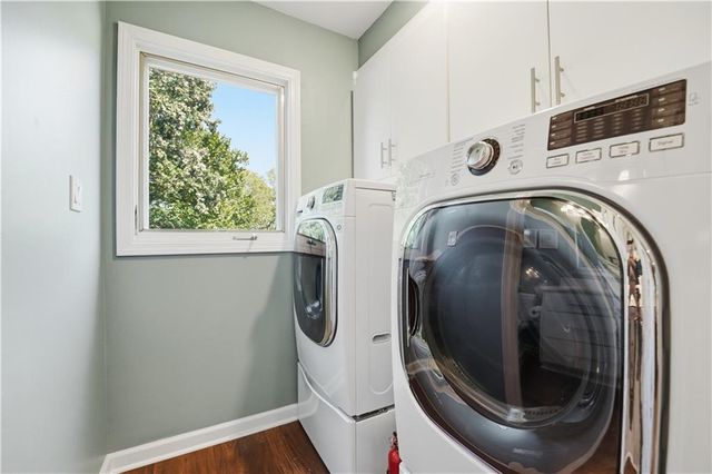 11728 W 108th Circle, Overland Park, KS 66210