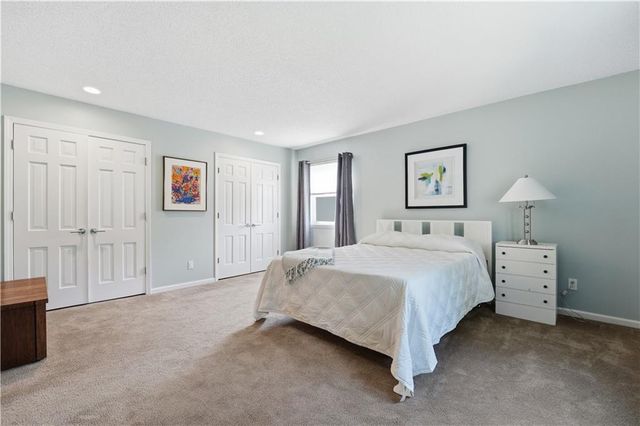 11728 W 108th Circle, Overland Park, KS 66210