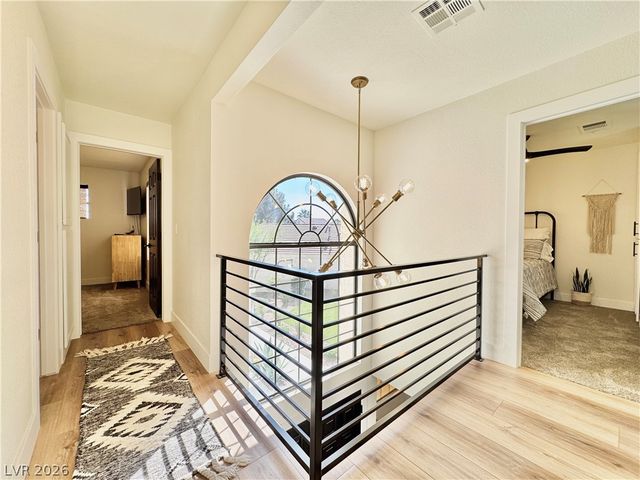 5269 Crooked Valley Drive, Las Vegas, NV 89149