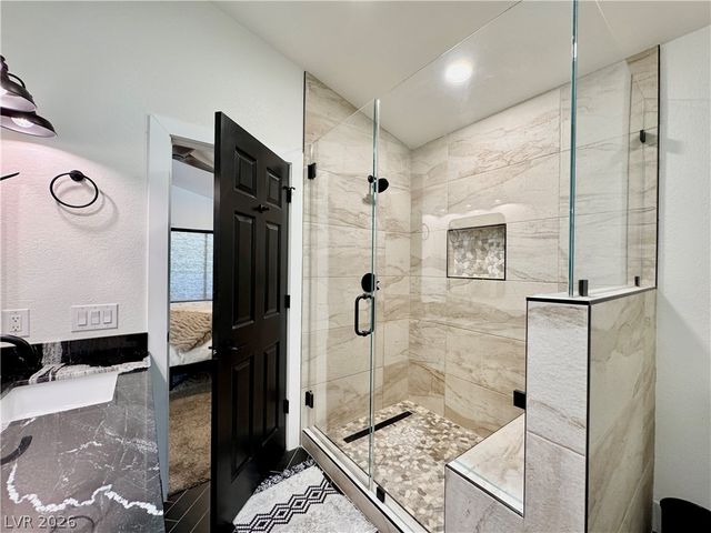 5269 Crooked Valley Drive, Las Vegas, NV 89149