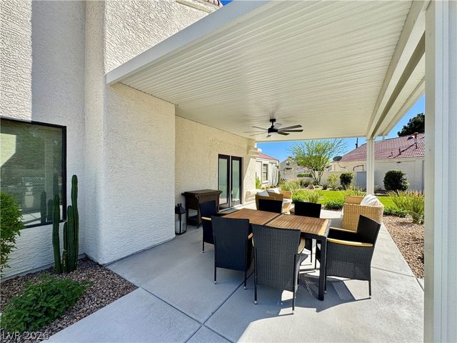 5269 Crooked Valley Drive, Las Vegas, NV 89149