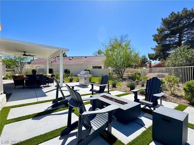 5269 Crooked Valley Drive, Las Vegas, NV 89149