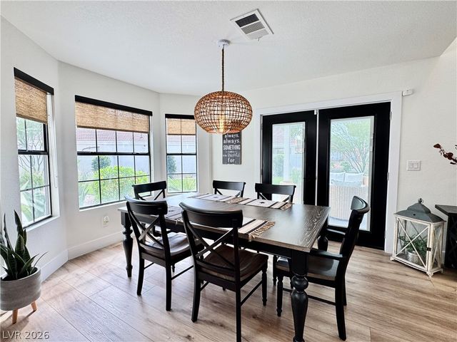 5269 Crooked Valley Drive, Las Vegas, NV 89149