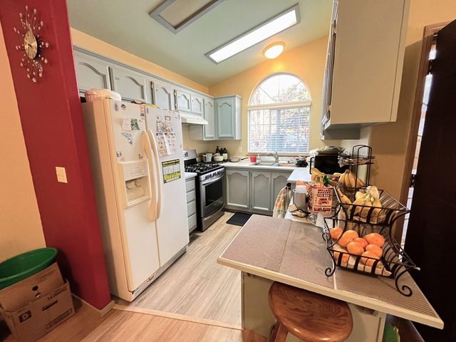 1476 Zamora Ct, Hayward, CA 94544