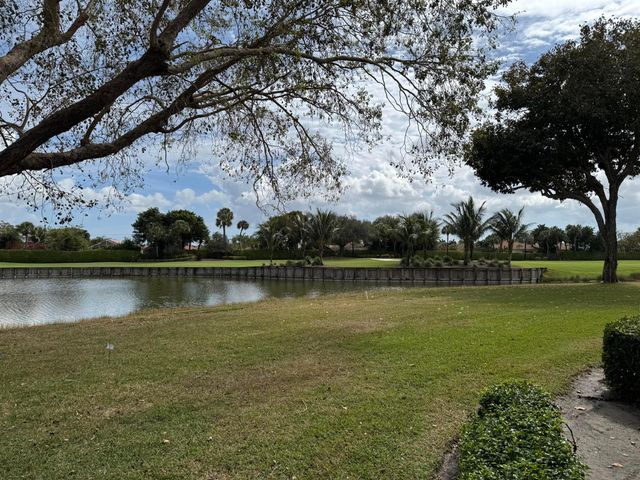 15350 Strathearn Drive 12501, Delray Beach, FL 33446