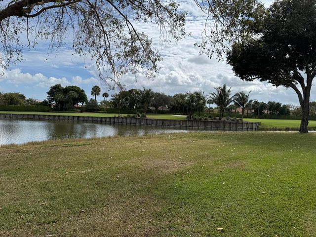 15350 Strathearn Drive 12501, Delray Beach, FL 33446