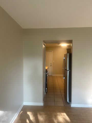 2464 Devonshire Court, Aurora, IL 60502