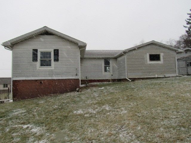 512 Bessemer Road, East Huntingdon, PA 15666