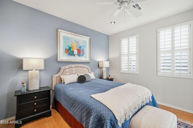 10655 N 9TH Street 212, Phoenix, AZ 85020