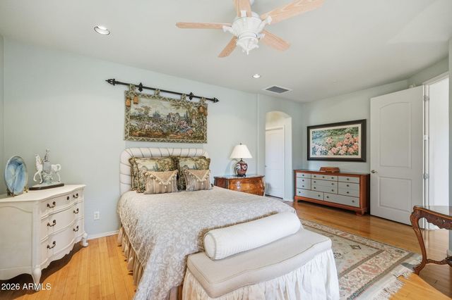 10655 N 9TH Street 212, Phoenix, AZ 85020