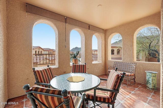 10655 N 9TH Street 212, Phoenix, AZ 85020