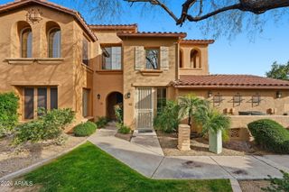 10655 N 9TH Street 212, Phoenix, AZ 85020