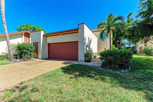 6207 COURTSIDE DRIVE 23, Bradenton, FL 34210