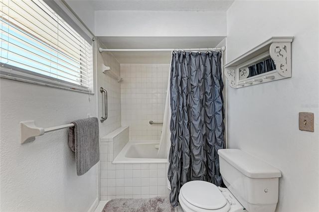 6207 COURTSIDE DRIVE 23, Bradenton, FL 34210