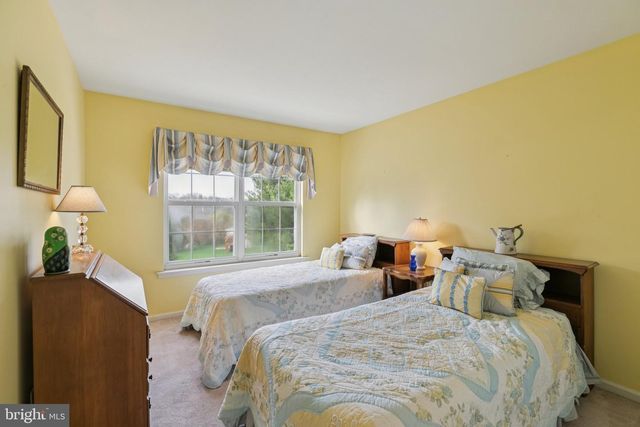 834 AMBER LN, West Chester, PA 19382