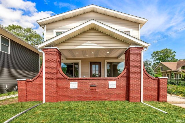 922 N Niles Avenue, South Bend, IN 46617