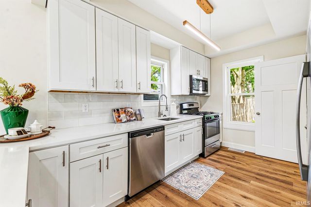 922 N Niles Avenue, South Bend, IN 46617