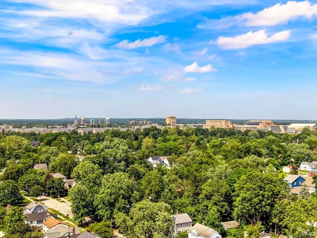 922 N Niles Avenue, South Bend, IN 46617