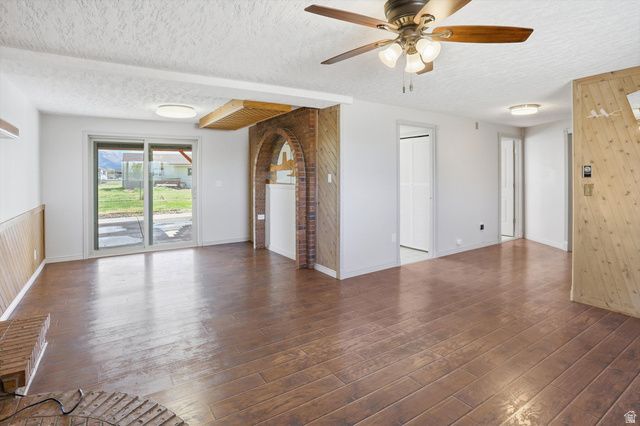 5396 S 4700 W, Hooper, UT 84315