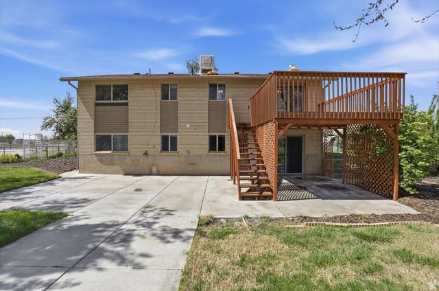 5396 S 4700 W, Hooper, UT 84315