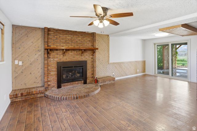 5396 S 4700 W, Hooper, UT 84315