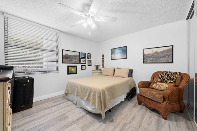 1709 Whitehall Drive 203, Davie, FL 33324