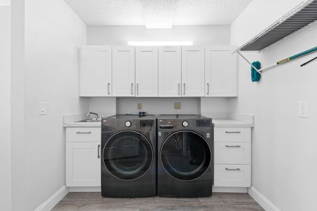 1709 Whitehall Drive 203, Davie, FL 33324