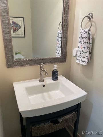 310 Hunters Ridge, Tallassee, AL 36078