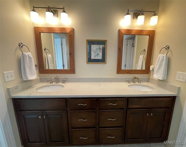 310 Hunters Ridge, Tallassee, AL 36078