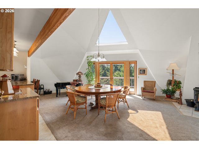 18698 CORNETT Rd, Brookings, OR 97415