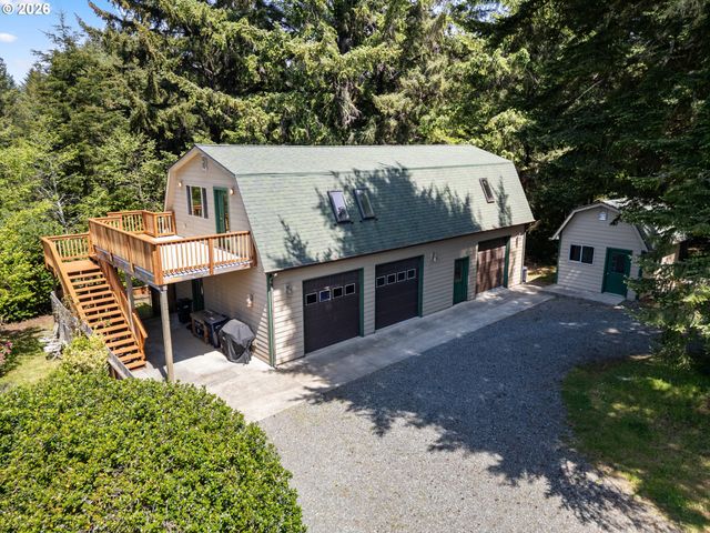 18698 CORNETT Rd, Brookings, OR 97415