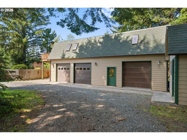 18698 CORNETT Rd, Brookings, OR 97415