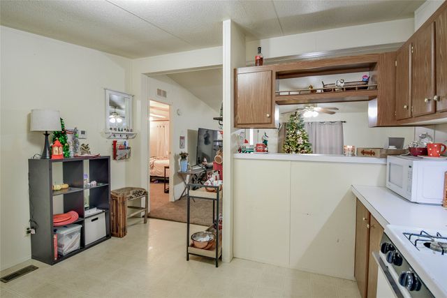 214 Gandy Street, Lipan, TX 76462