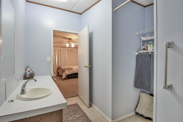 214 Gandy Street, Lipan, TX 76462