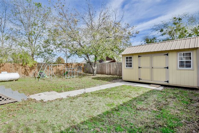214 Gandy Street, Lipan, TX 76462