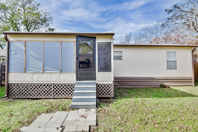 214 Gandy Street, Lipan, TX 76462