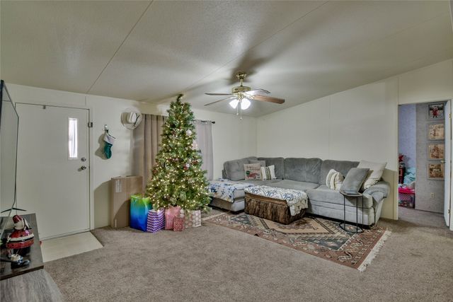 214 Gandy Street, Lipan, TX 76462