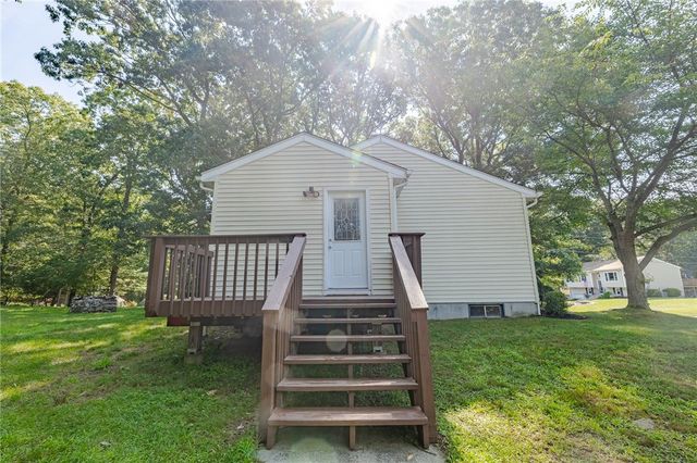 20 Watercress Court, Coventry, RI 02816