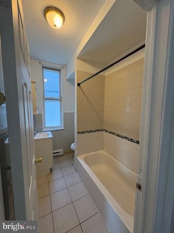 2198-98 E HUNTINGDON ST, Philadelphia, PA 19125