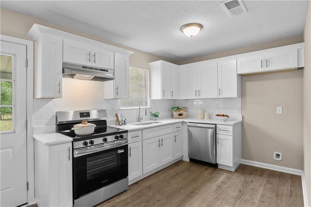 6962 Victor Road, Mobile, AL 36608