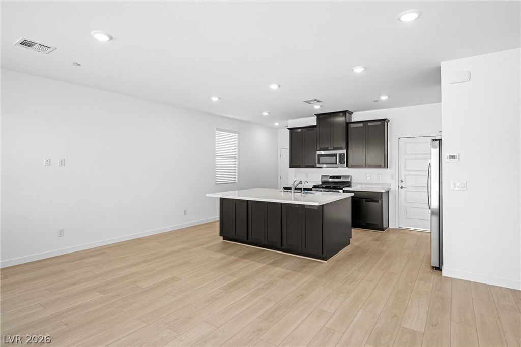 9561 Sagebrush Grove Street, Las Vegas, NV 89178 — photo 4