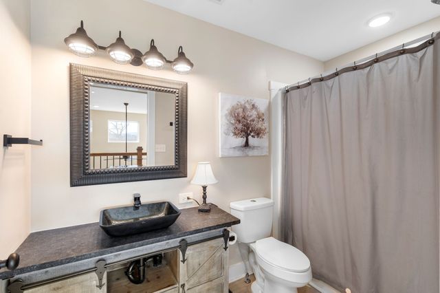 5650 Sledge Rd, Christiana, TN 37037