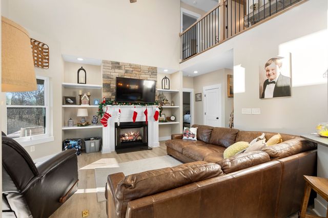 5650 Sledge Rd, Christiana, TN 37037