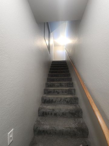 2721 San Jose Way, Sacramento, CA 95817