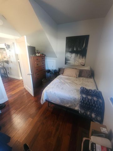 2721 San Jose Way, Sacramento, CA 95817