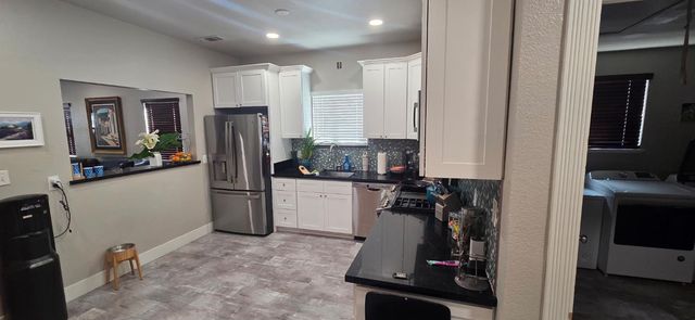 2721 San Jose Way, Sacramento, CA 95817