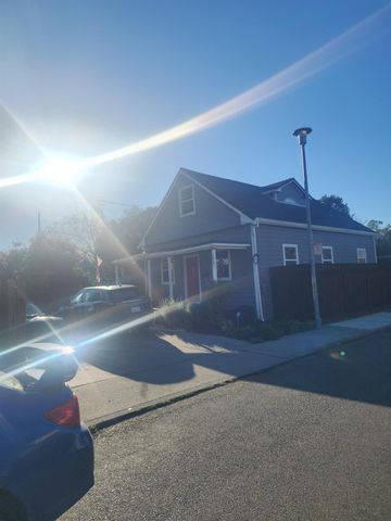 2721 San Jose Way, Sacramento, CA 95817