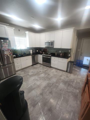 2721 San Jose Way, Sacramento, CA 95817