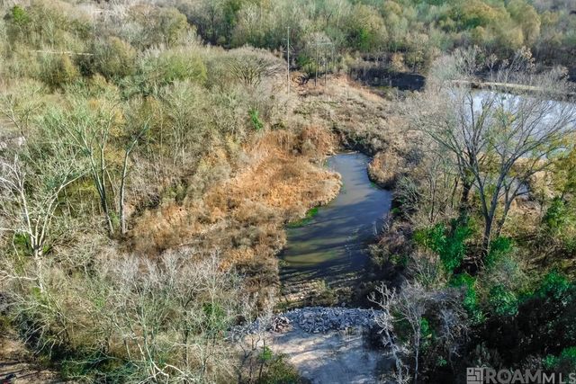 16430 Tiger Bend Rd, Baton Rouge, LA 70817